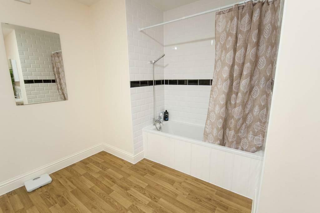 בריסטול The Broadmead Forest - Spacious City Centre 3Bdr Apartment מראה חיצוני תמונה